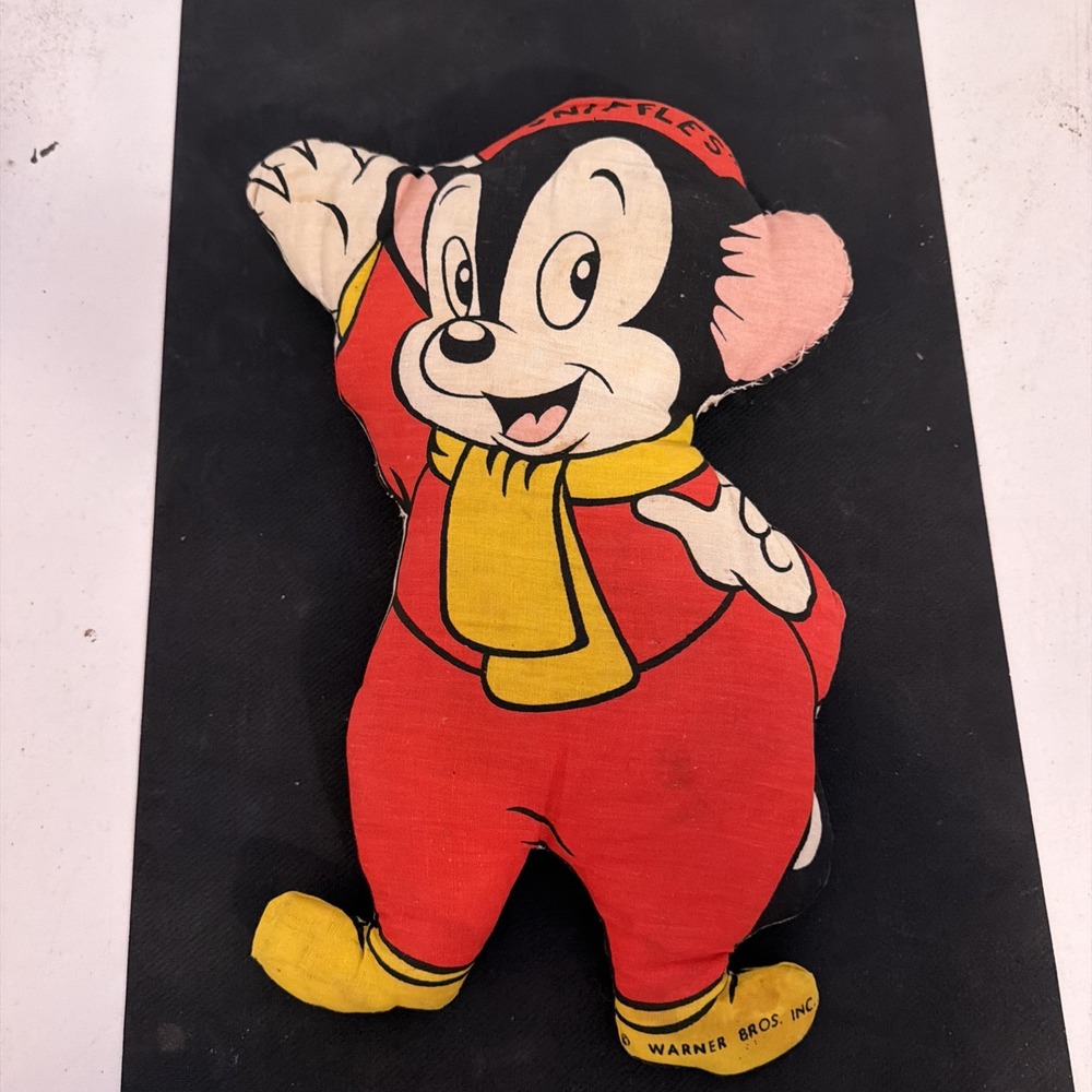 Vintage Warner Bros Sniffles the Mouse Stuffed Toy Plush Looney Tunes Retro